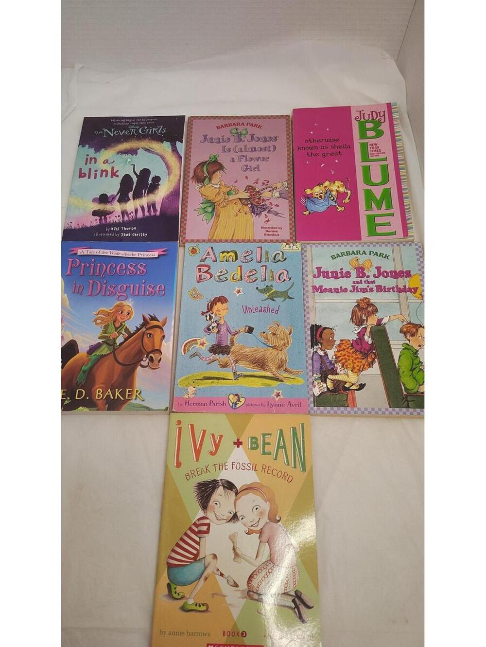 Girls Chapter Books Lot Ages 6-10 Junie B Jones Ivy Bean Judy Blume